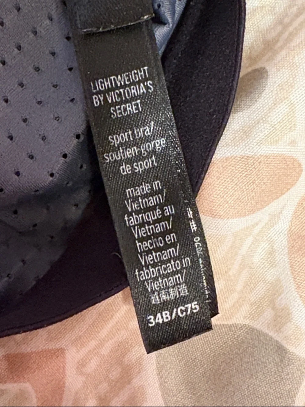 Victoria Secret Sport Mesh Lightweight Strappy Cross Back Sports Bra - Picture 12 of 12